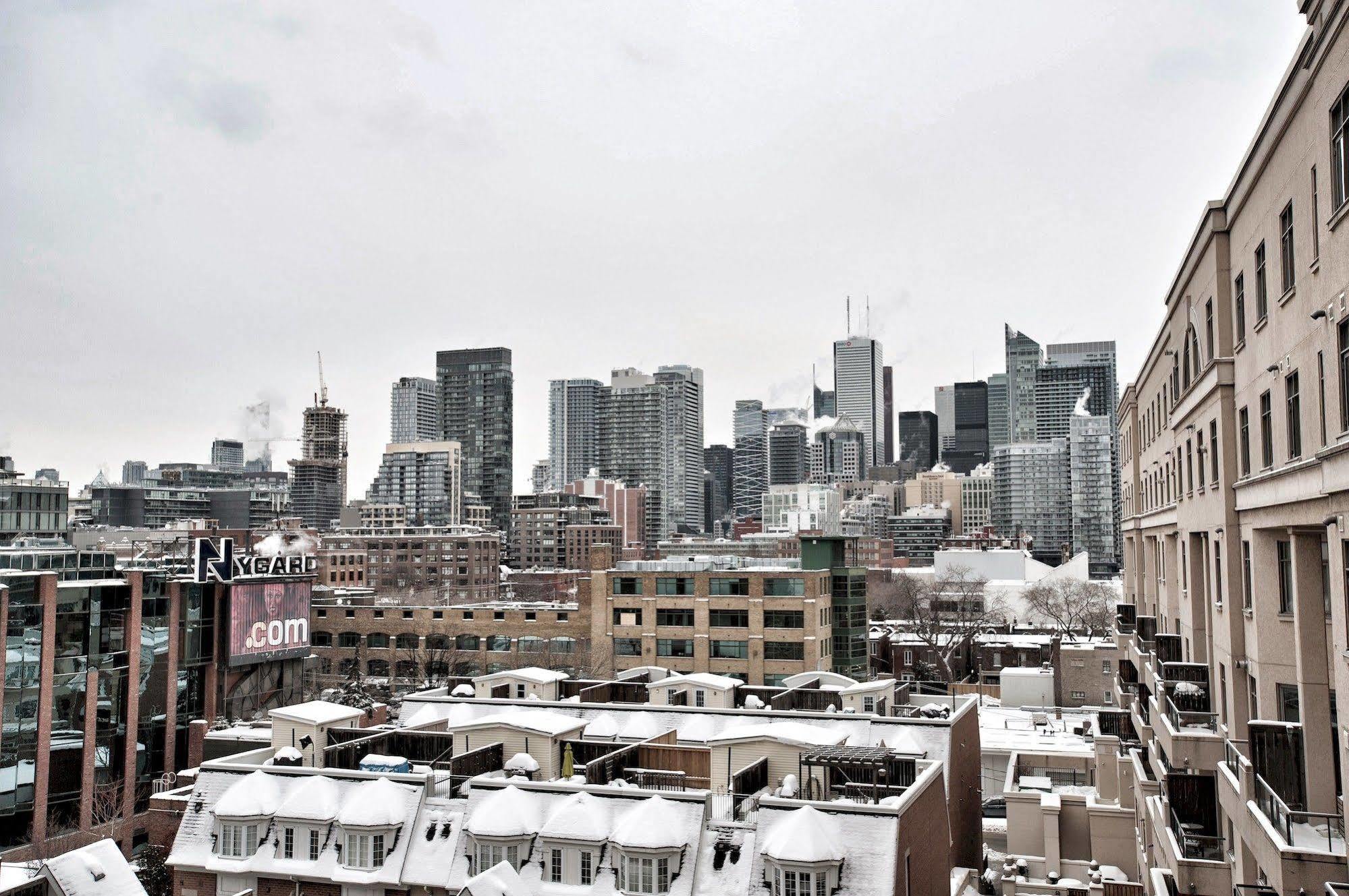 Life Suites Luxury Downtown Condos Toronto Extérieur photo